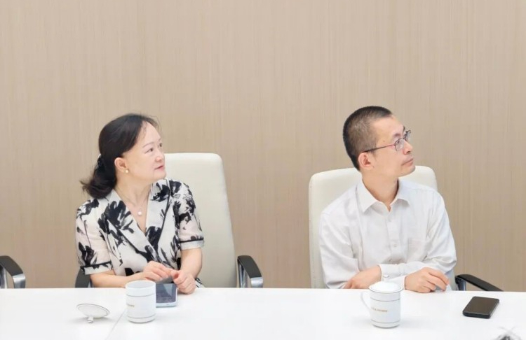 广东省人大常委会法工委副主任余建红率队莅临天亿马开展专题调研